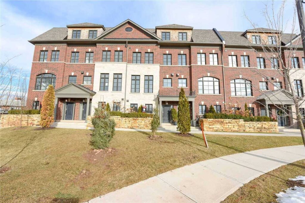 Streetsville Townhomes